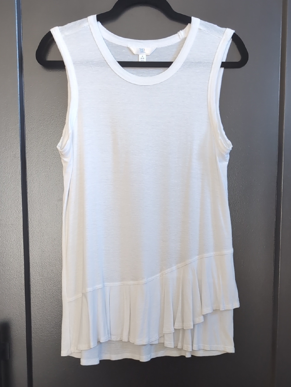 Time and Tru White Sleeveless Ruffle-Hem Tank Top